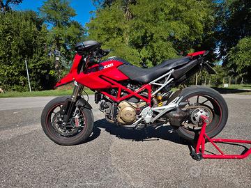 Ducati Hypermotard 1100s