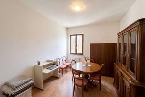 AMPIA PROPRIETA' INDIPENDENTE VICINA al CENTRO STO