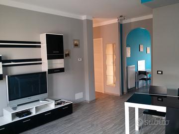UDINE CENTRO - Posto in stanza doppia con bagno