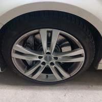 Cerchi completi di gomme Invernali 215 45 18