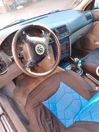 VOLKSWAGEN Golf 4ª serie - 2000