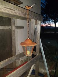 lampada  in ferro e vetro da giardino o patio 