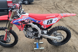 Honda CRF 450 cross 2024 - "nuova"