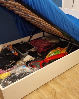 Letto Ikea una piazza e mezzo contenitore