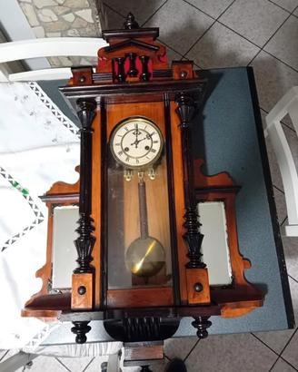 orologio a pendolo 