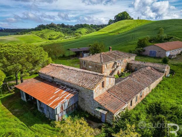 Casale di valore con un grande potenziale