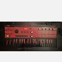 korg mikrocorg versione Red n black.