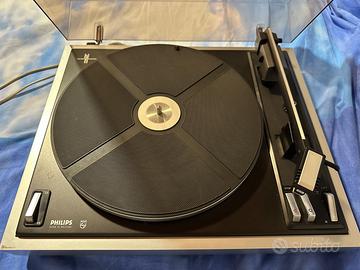 Giradischi+amplificatore+casse Philips anni ‘70