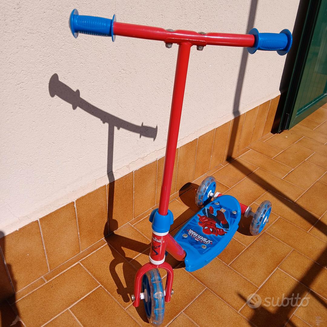 Monopattino A 3 Ruote Per Bambini – SPIDERMAN – Lubex – Nero – Nuovo In Scatola