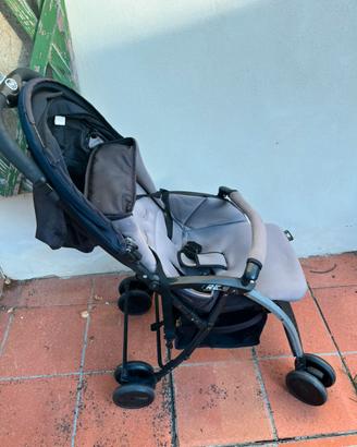 Passeggino per bambini