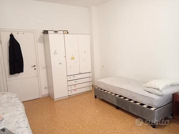 Posto letto in doppia - solo donne