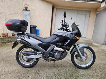 Aprilia Pegaso 650cc