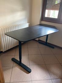 Scrivania Ikea Bekant