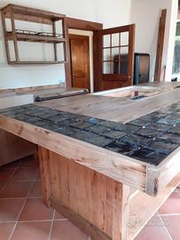  Cucina artigianale legno massello seminuova 