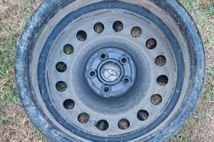 Cerchi in acciaio per Toyota Yaris 