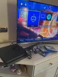 PlayStation 4 Slim + Controller Custom + 3 Giochi