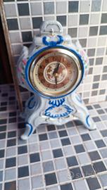 orologio in porcellana 