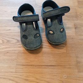 Scarpe chicco taglia 25