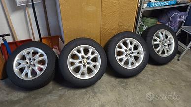 4 cerchi originali alfa con 4 gomme Michelin 