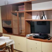 Mobile soggiorno con vano tv ciliegio/panna