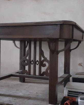Tavolo in stile Liberty del 1870
