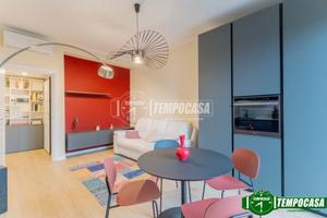 TRILOCALE CON BALCONE
