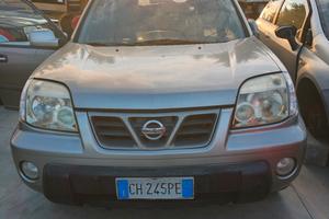 NISSAN X TRAIL PER PEZZI