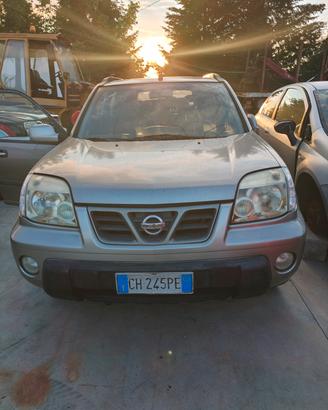 NISSAN X TRAIL PER PEZZI