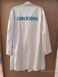 Camice della Grundig anni 60 a Piacenza