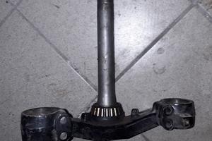 Piastra forcella inf. usata yamaha tdr 250 '88