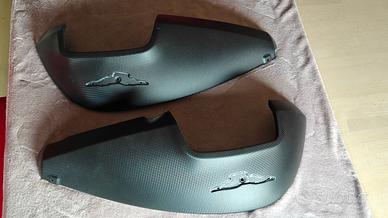 California 1400 Guance Carbon Look per serbatoio.