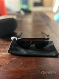 Occhiali sportivi Oakley Hydra