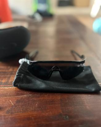 Occhiali sportivi Oakley Hydra