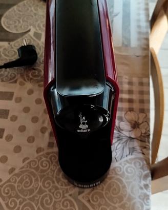 macchina del caffè Bialetti e forno elettrico 