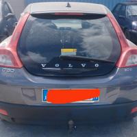 VOLVO C30 200 RICAMBI USATI 