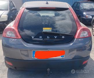 VOLVO C30 200 RICAMBI USATI 