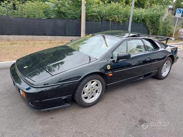 Lotus esprit