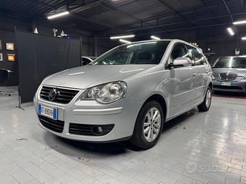 Volkswagen Polo 1.4 Sportline Neopatentati