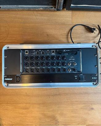Behringer XR18 Digital Mixer – IEM In-Ear con Rack