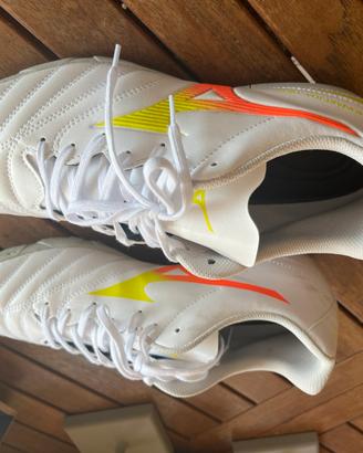 Scarpe mizuno calcetto