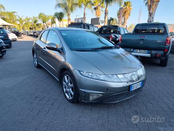 Honda Civic 1.8 i-VTEC 5p. Exclusive impianto GPL