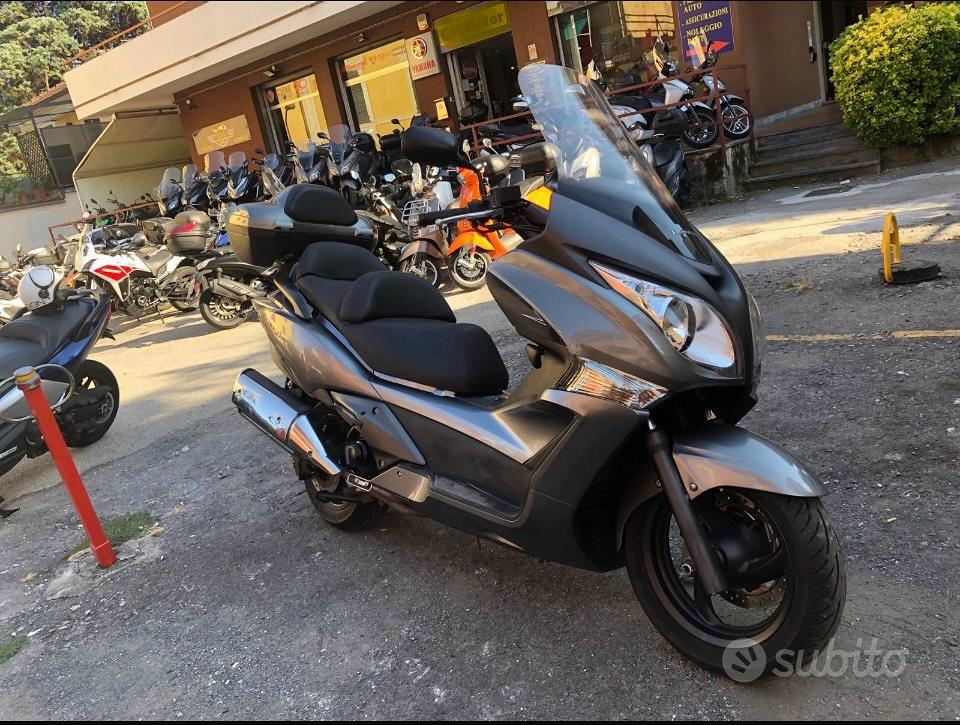 givi gomme honda sw t 400