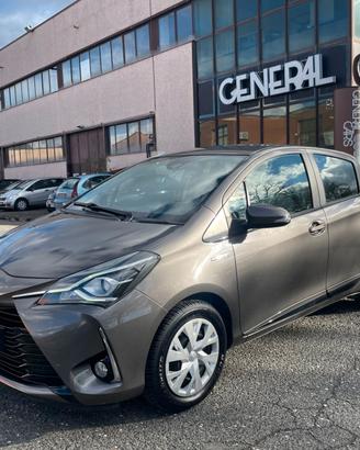 Toyota Yaris 1.5 Hybrid 5 porte Active * OK NEOPAT