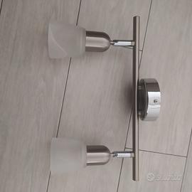 Lampadario moderno con due portalampade