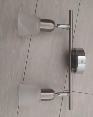 Lampadario moderno con due portalampade