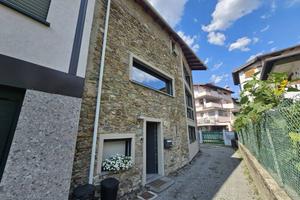 Casa indipendente di 141 m² con 4 locali a Cosio V