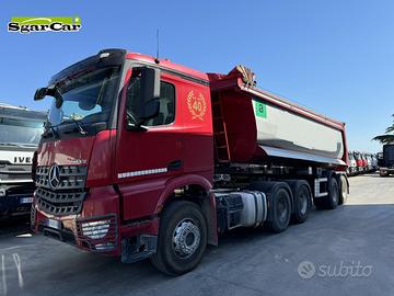 Mercedes Arocs 3351 trattore 6x4 con vasca