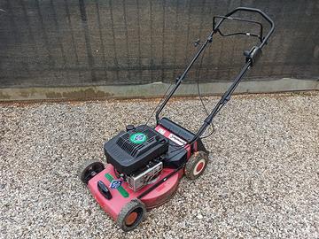 tagliaerba Ibea a trazione