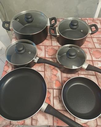 Batteria di pentole completa