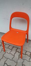 Sedia arancione come nuova